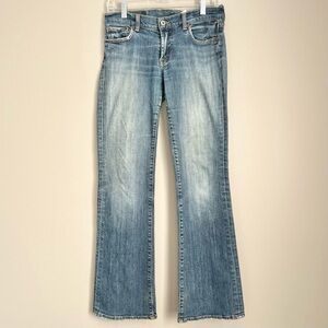 Lucky Brand VTG Inspired Straight Leg Blue Jeans Natural Distressing 4/27
